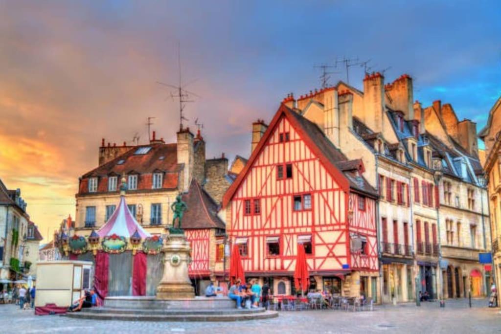Le Boheme Chic : Au Coeur Du Centre Historique Lägenhet Dijon Exteriör bild